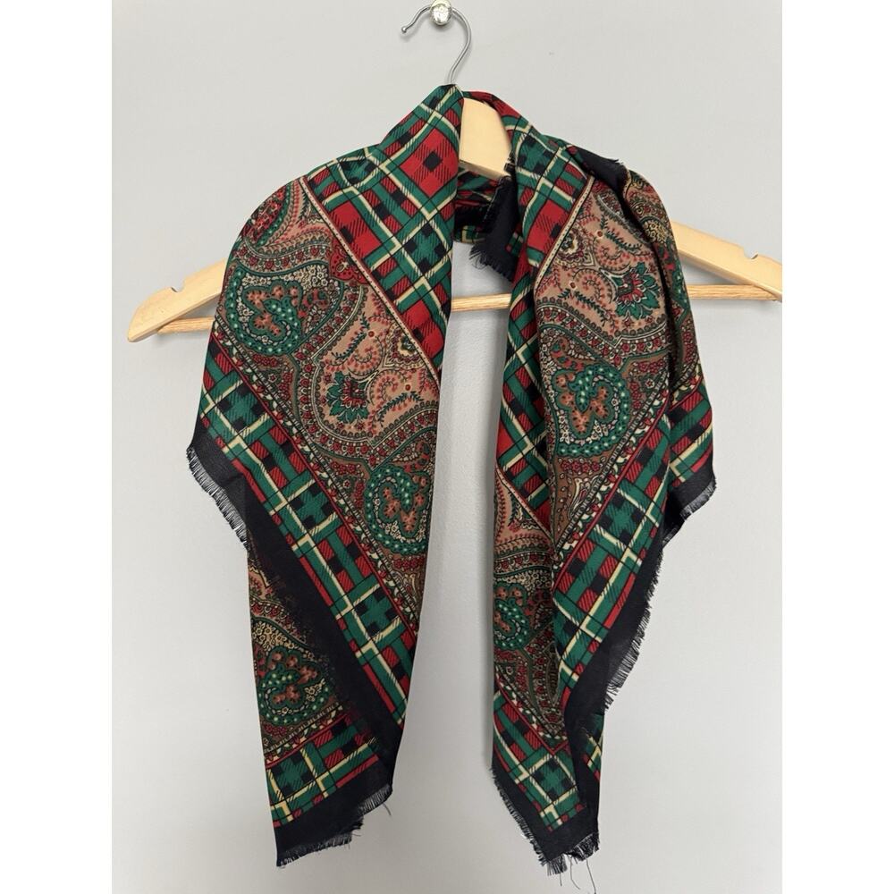 Gim Renoir Paisley Plaid Scarf Red Green Black Fringe Boho Classic